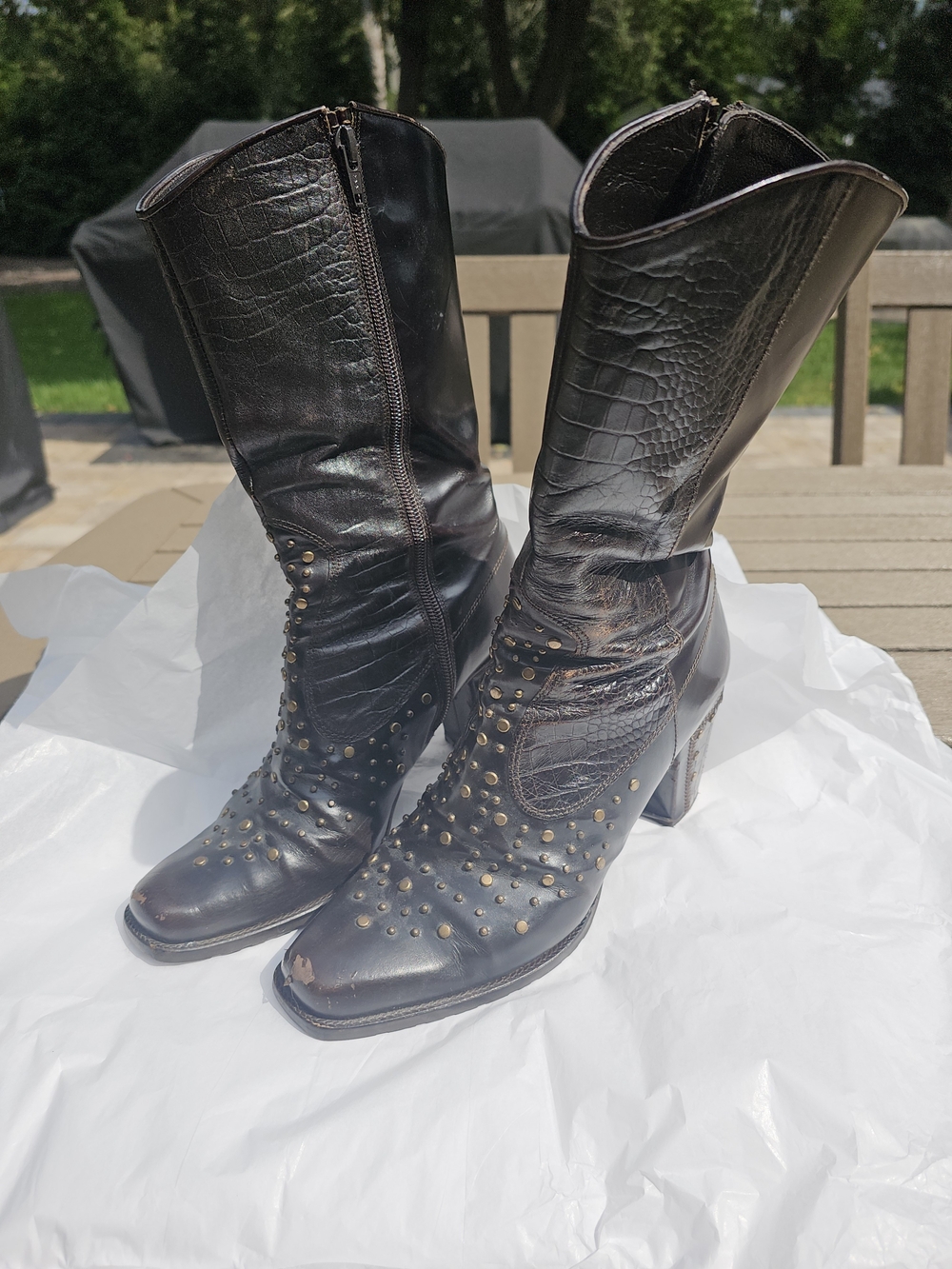 Stuart Weitzman Expresso Studded Croc-Embossed Mid-Calf Heeled Boots/9M